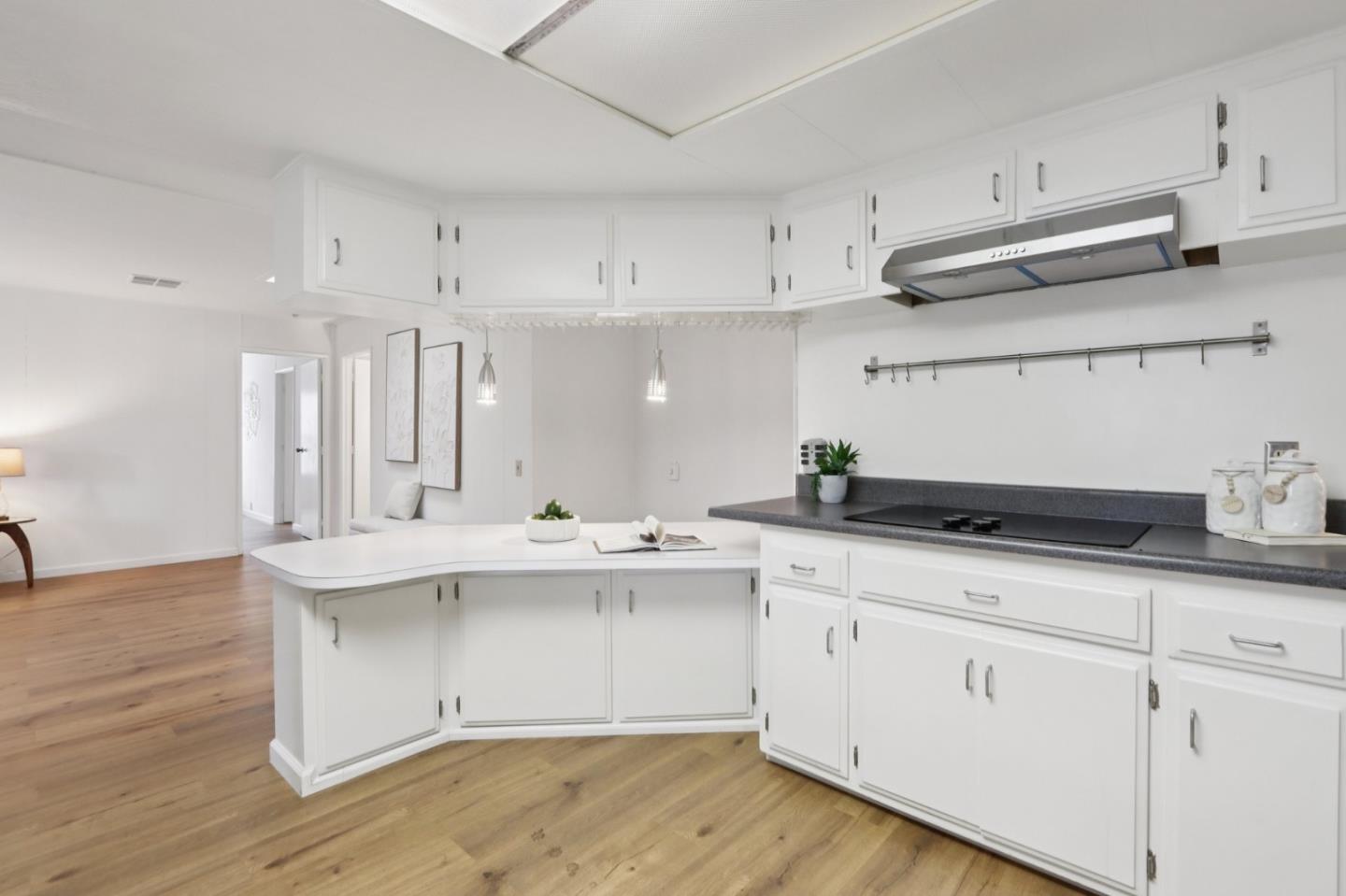 Detail Gallery Image 18 of 39 For 160 a Quail Hollow Dr 160a,  San Jose,  CA 95128 - 2 Beds | 2 Baths