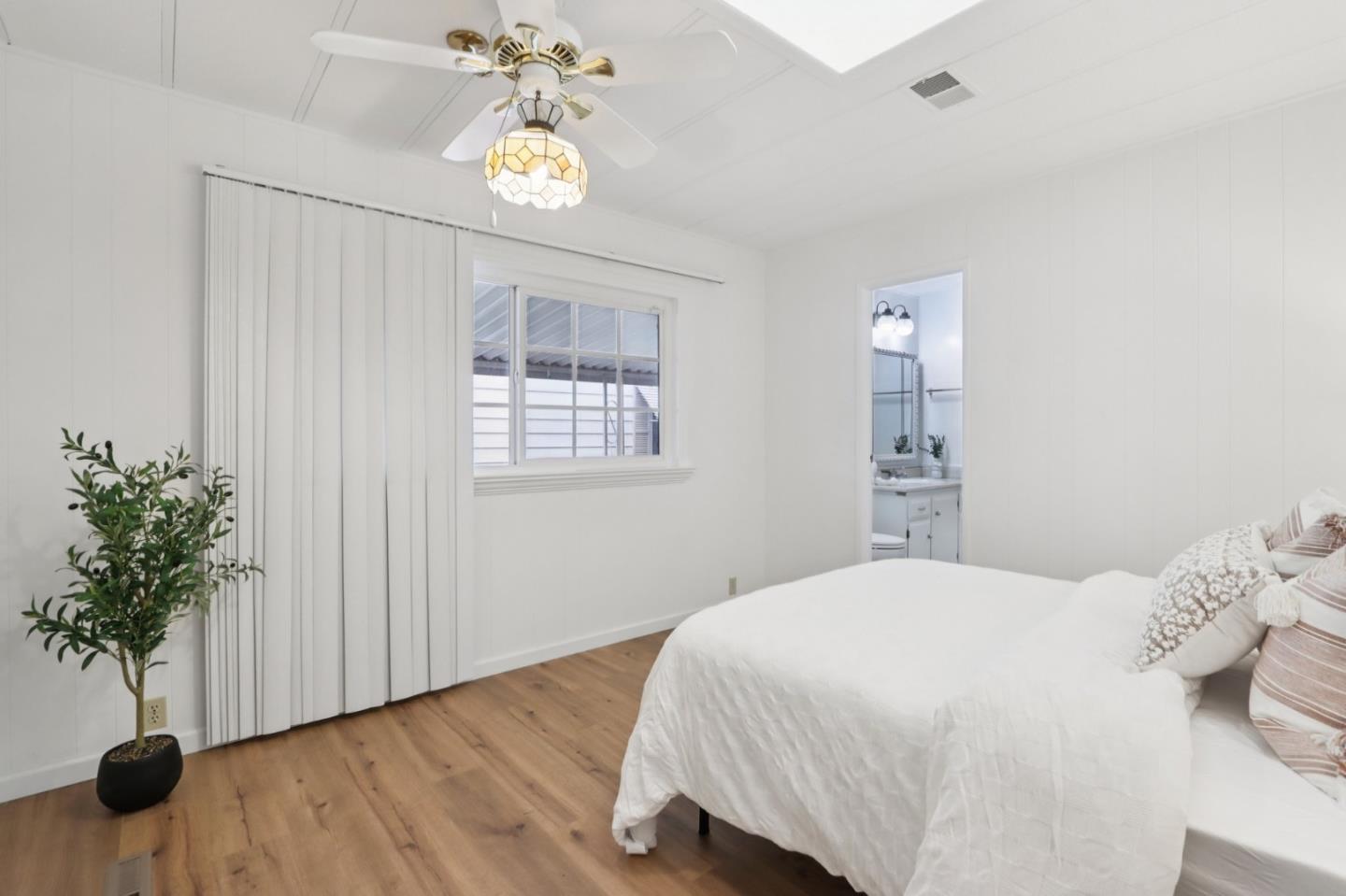 Detail Gallery Image 25 of 39 For 160 a Quail Hollow Dr 160a,  San Jose,  CA 95128 - 2 Beds | 2 Baths