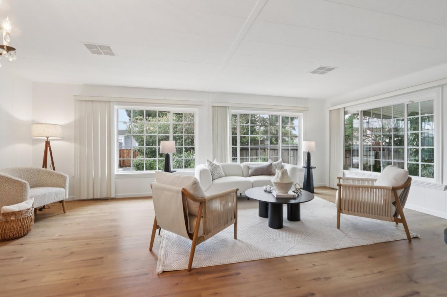 Detail Gallery Image 4 of 39 For 160 a Quail Hollow Dr 160a,  San Jose,  CA 95128 - 2 Beds | 2 Baths