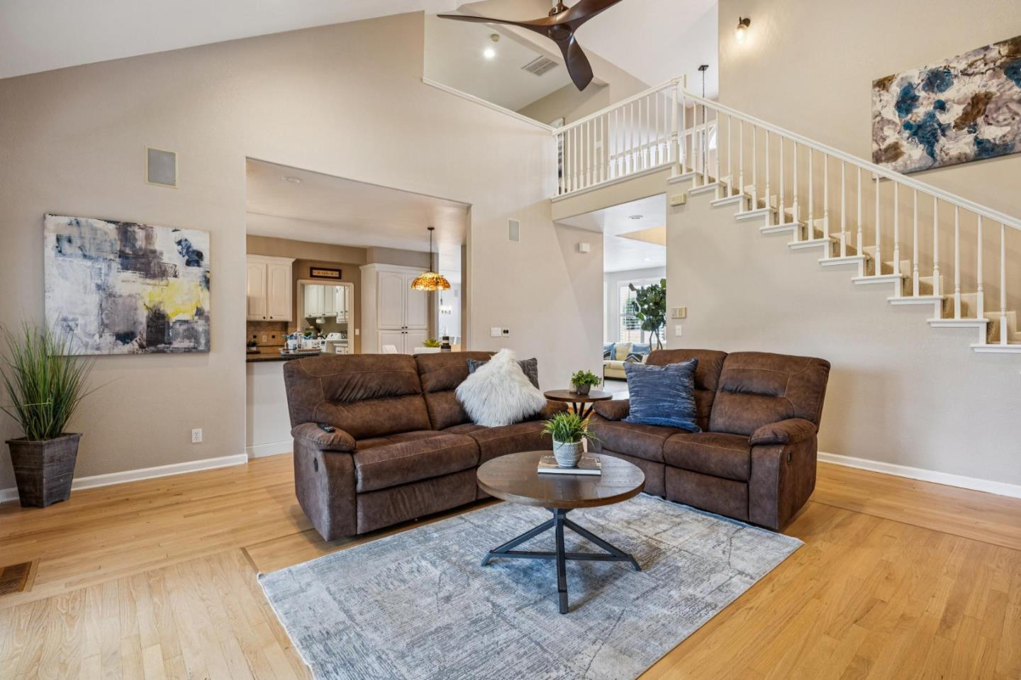 Detail Gallery Image 13 of 47 For 7000 Diablo Hills Rd, Tres Pinos,  CA 95075 - 5 Beds | 3 Baths