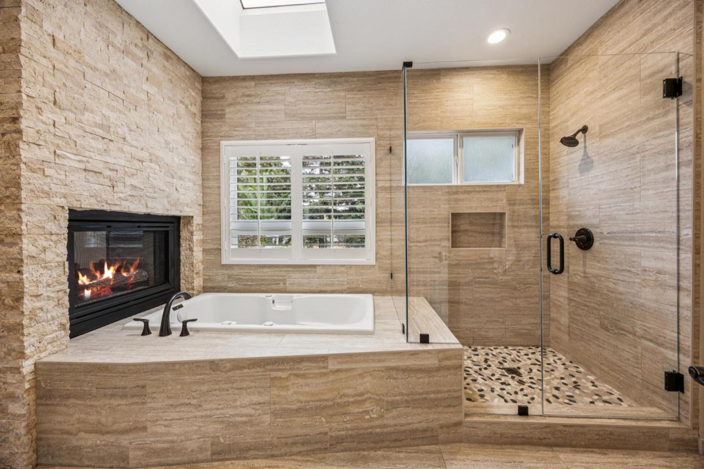 Detail Gallery Image 25 of 47 For 7000 Diablo Hills Rd, Tres Pinos,  CA 95075 - 5 Beds | 3 Baths