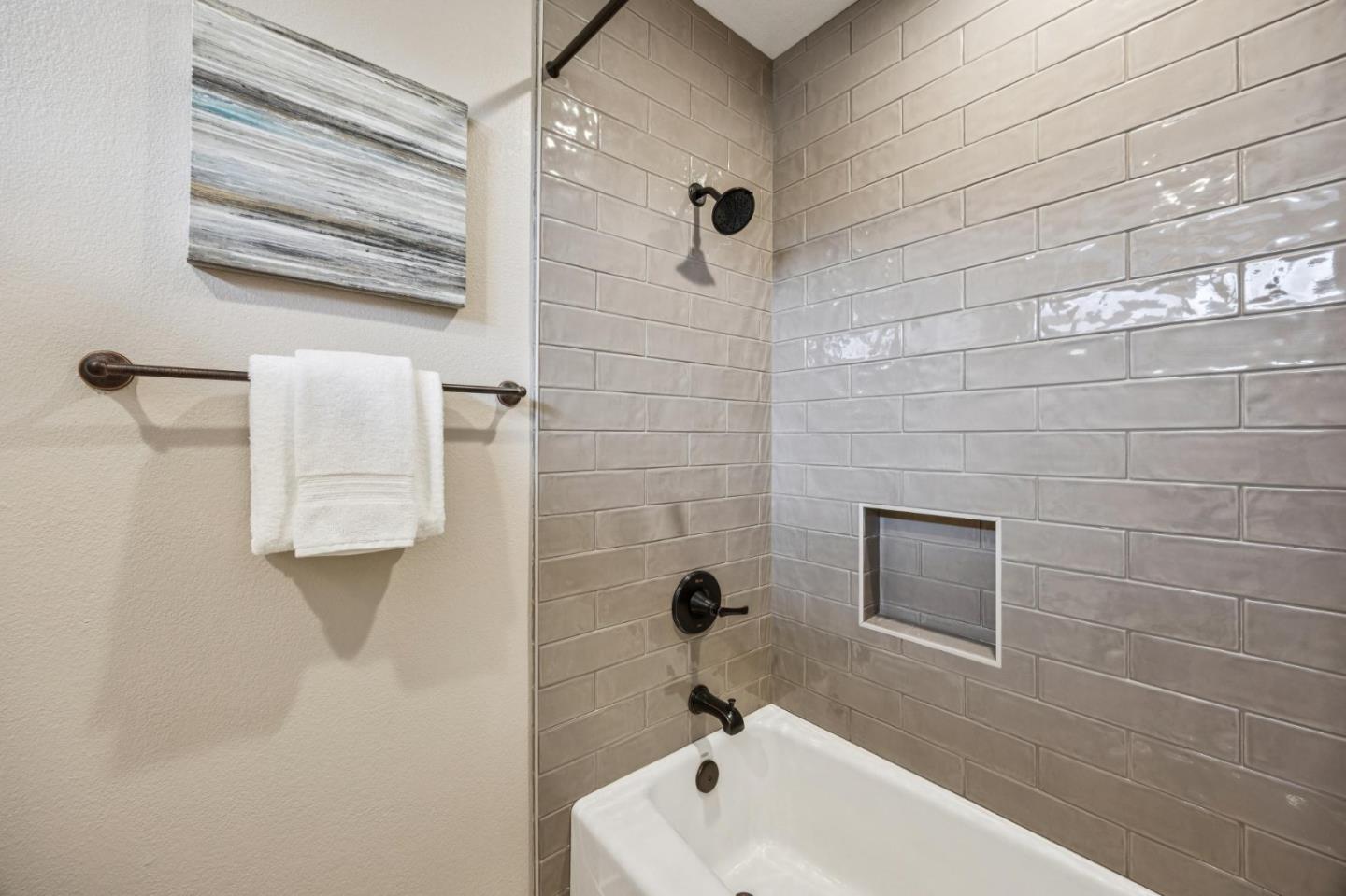 Detail Gallery Image 32 of 47 For 7000 Diablo Hills Rd, Tres Pinos,  CA 95075 - 5 Beds | 3 Baths