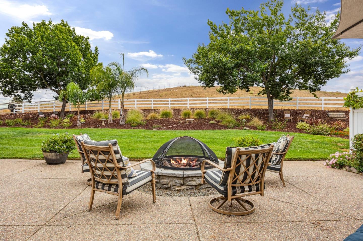 Detail Gallery Image 35 of 47 For 7000 Diablo Hills Rd, Tres Pinos,  CA 95075 - 5 Beds | 3 Baths