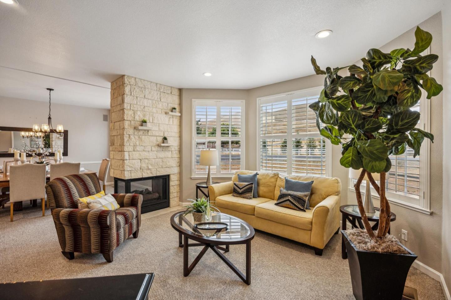 Detail Gallery Image 4 of 47 For 7000 Diablo Hills Rd, Tres Pinos,  CA 95075 - 5 Beds | 3 Baths