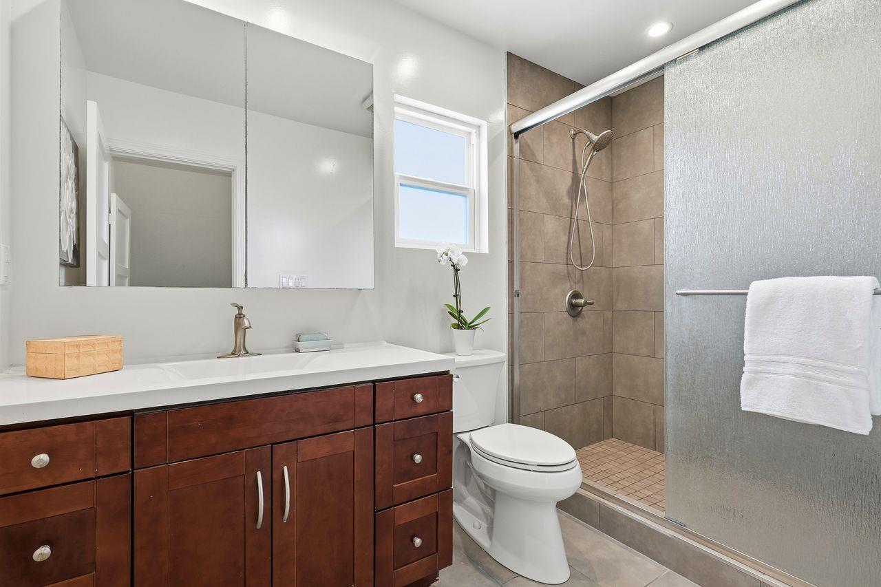 Detail Gallery Image 18 of 42 For 129 Francisco Dr, South San Francisco,  CA 94080 - 4 Beds | 2 Baths