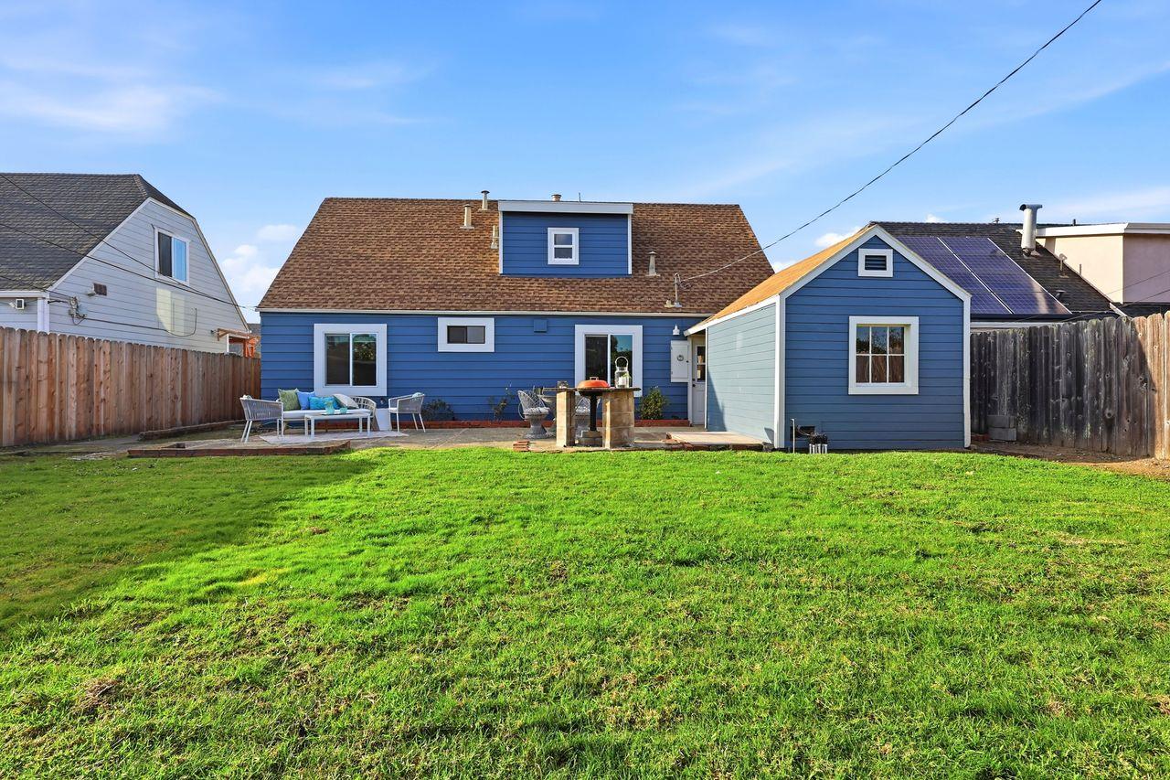 Detail Gallery Image 28 of 42 For 129 Francisco Dr, South San Francisco,  CA 94080 - 4 Beds | 2 Baths