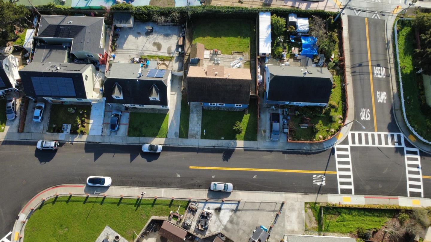 Detail Gallery Image 36 of 42 For 129 Francisco Dr, South San Francisco,  CA 94080 - 4 Beds | 2 Baths