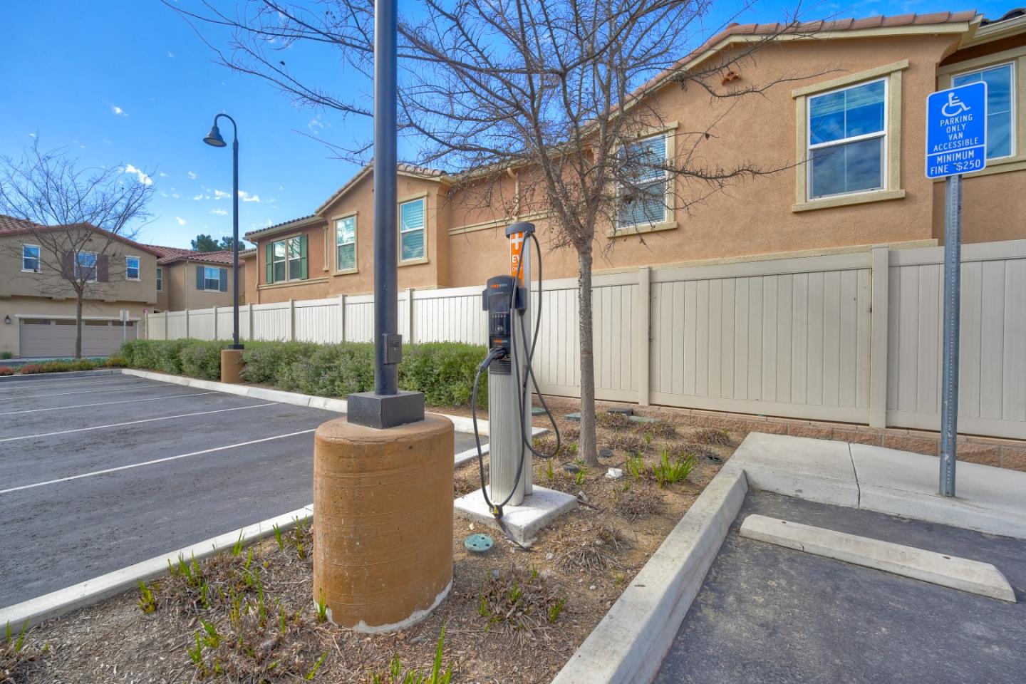 Detail Gallery Image 29 of 33 For 3072 Glenmore St, Vista,  CA 92081 - 3 Beds | 2/1 Baths