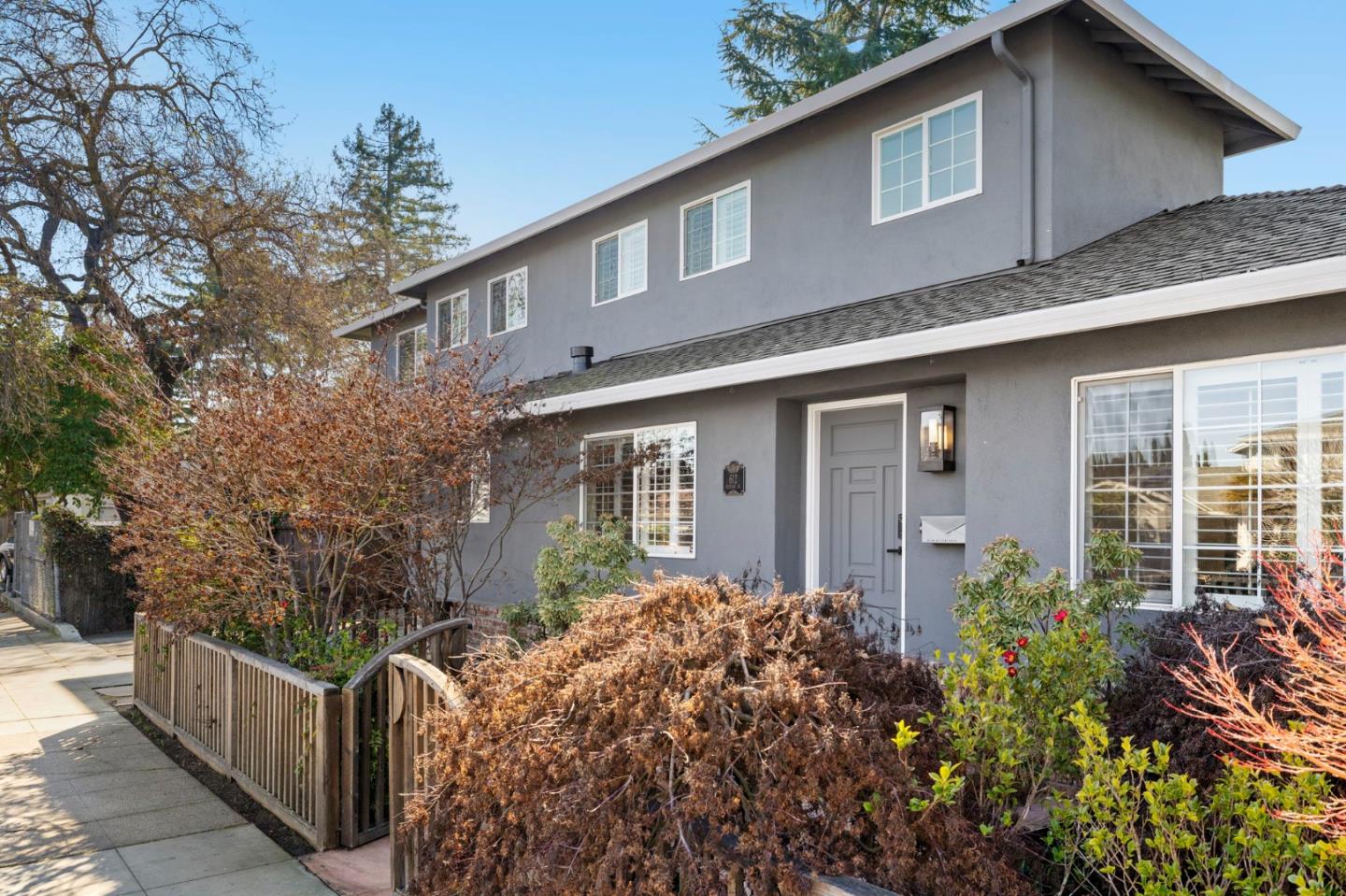 Front Image Thumbnail for ML82032970