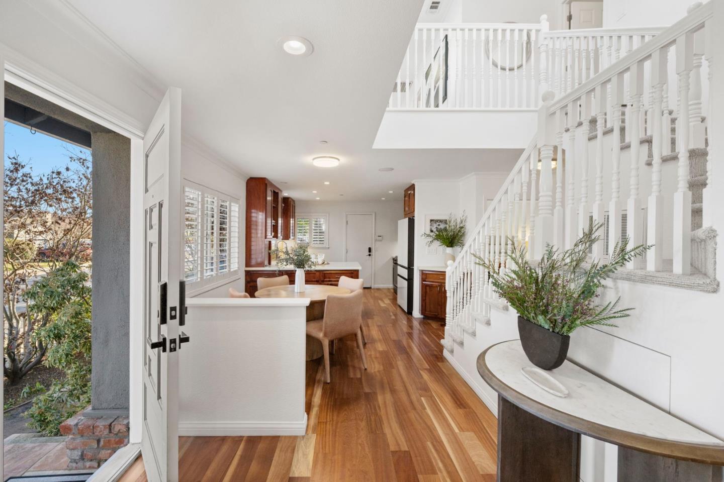 Detail Gallery Image 12 of 48 For 612 Hudson St, Redwood City,  CA 94061 - 4 Beds | 3 Baths