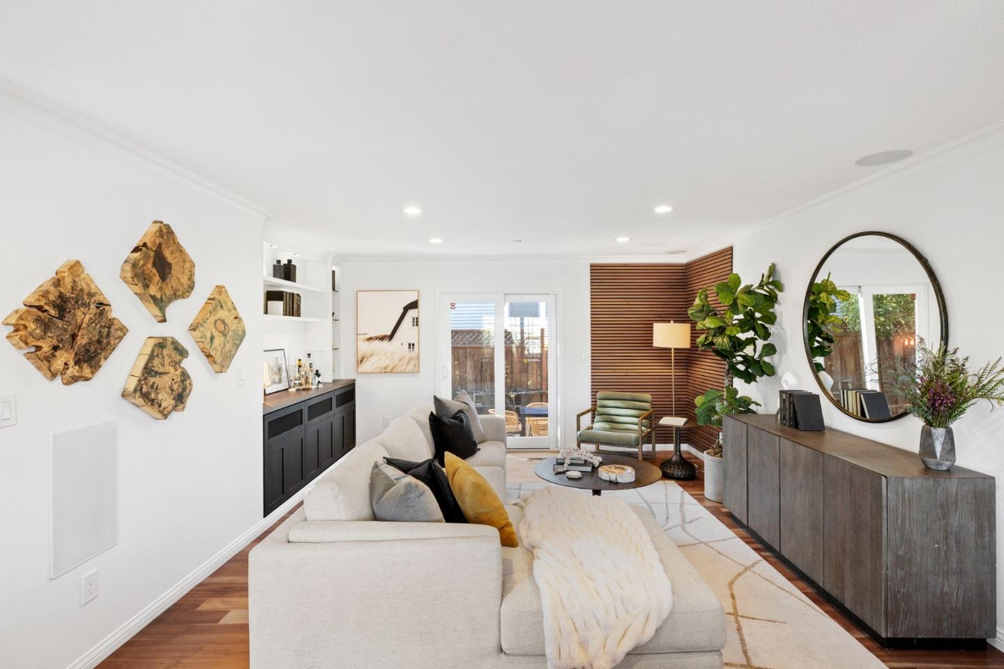 Detail Gallery Image 5 of 48 For 612 Hudson St, Redwood City,  CA 94061 - 4 Beds | 3 Baths