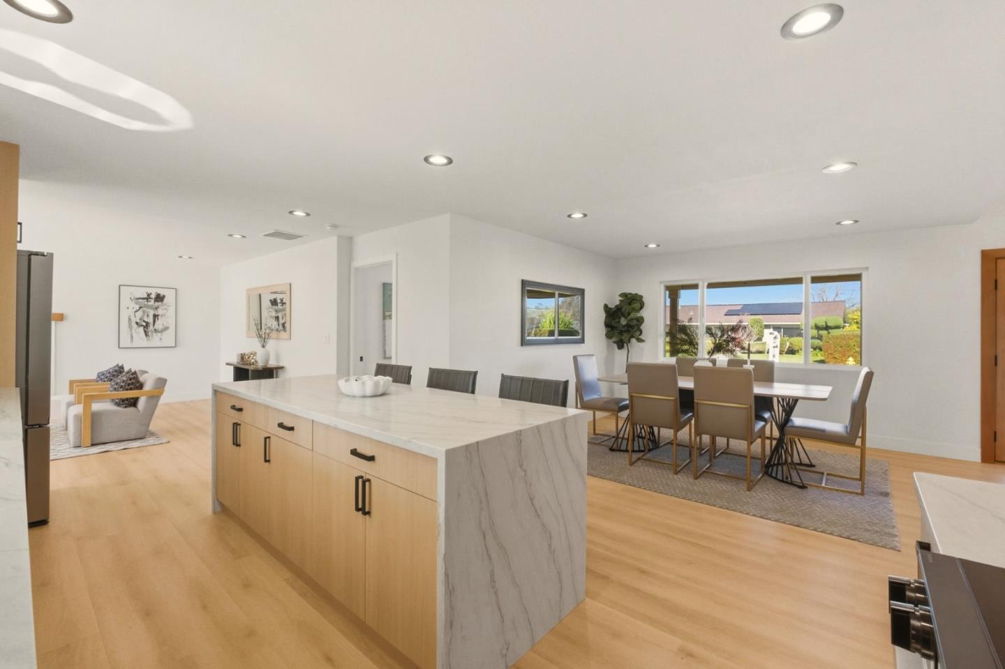 Detail Gallery Image 18 of 53 For 1164 via Mateo, San Jose,  CA 95120 - 3 Beds | 2 Baths