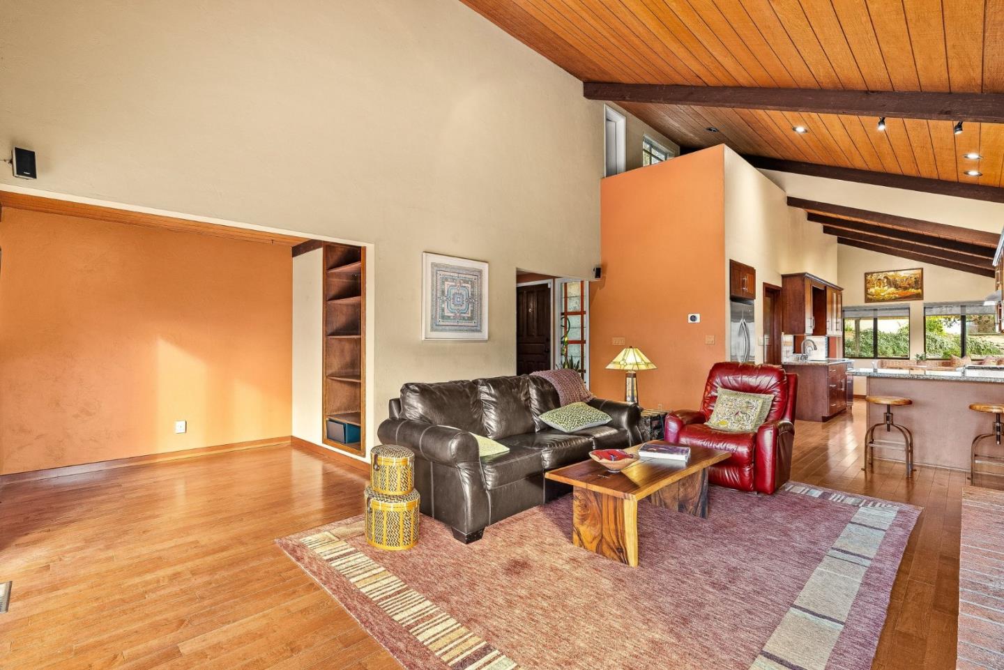 Detail Gallery Image 6 of 32 For 15460 Weather Rock Way, Salinas,  CA 93908 - 3 Beds | 2/1 Baths