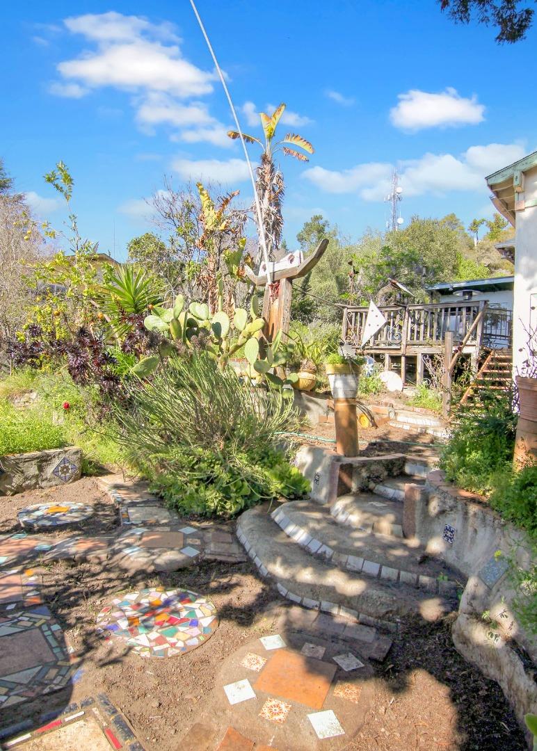 Detail Gallery Image 17 of 18 For 721 Prospect Heights, Santa Cruz,  CA 95065 - 3 Beds | 2 Baths