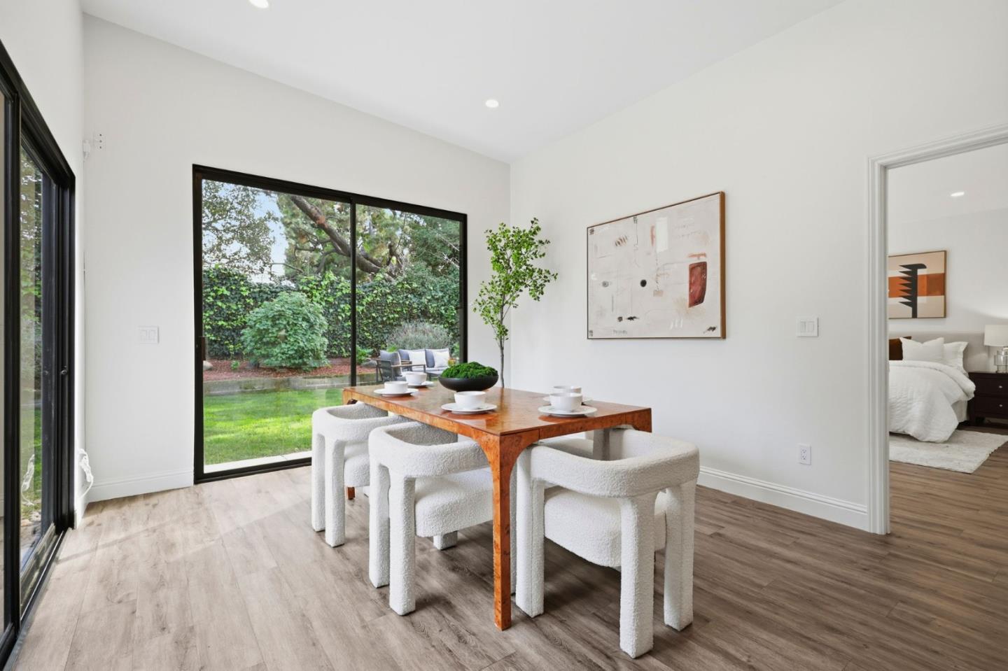 Detail Gallery Image 13 of 36 For 78 Poinsettia Ave, San Mateo,  CA 94403 - 4 Beds | 2 Baths