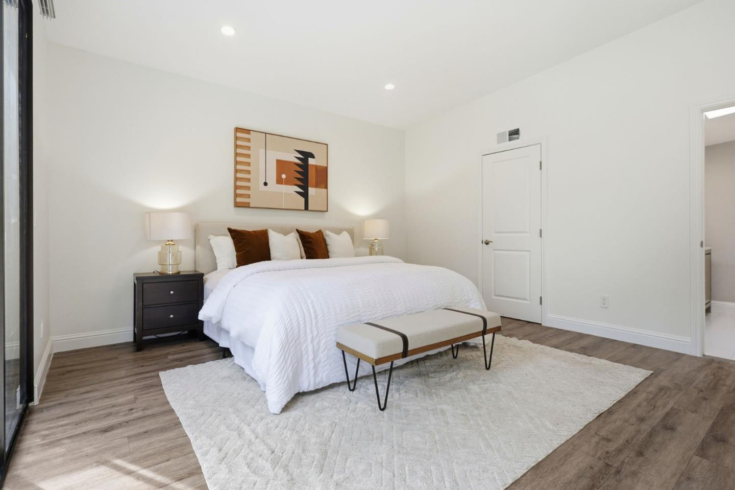 Detail Gallery Image 19 of 36 For 78 Poinsettia Ave, San Mateo,  CA 94403 - 4 Beds | 2 Baths