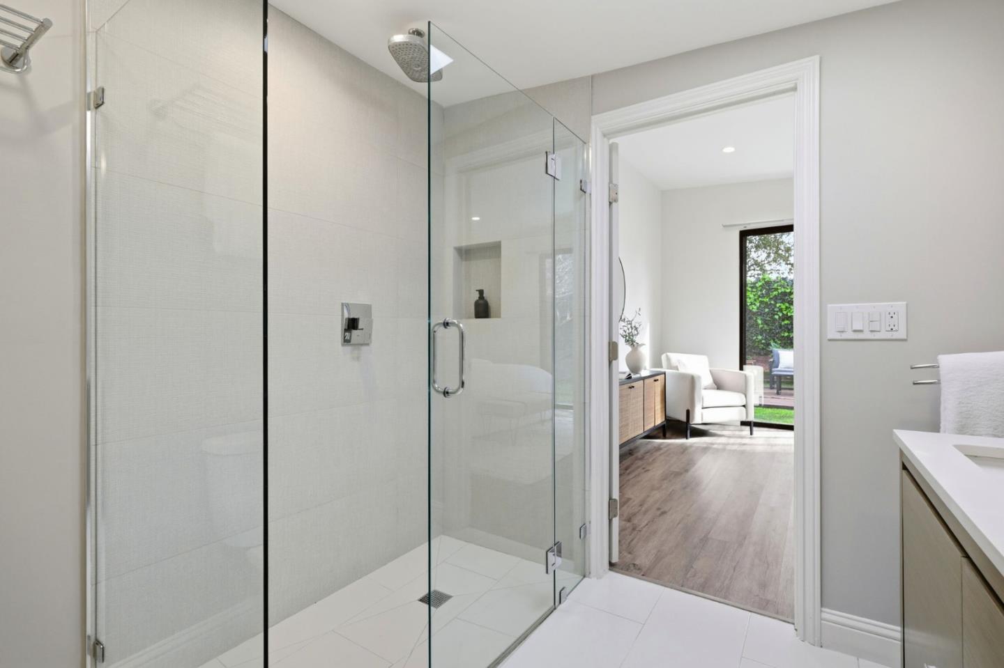 Detail Gallery Image 26 of 36 For 78 Poinsettia Ave, San Mateo,  CA 94403 - 4 Beds | 2 Baths