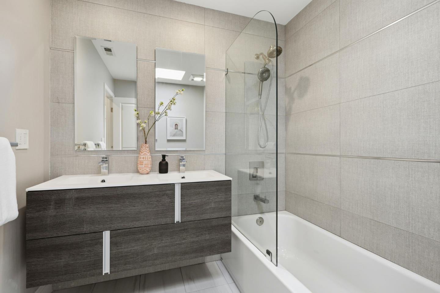 Detail Gallery Image 28 of 36 For 78 Poinsettia Ave, San Mateo,  CA 94403 - 4 Beds | 2 Baths