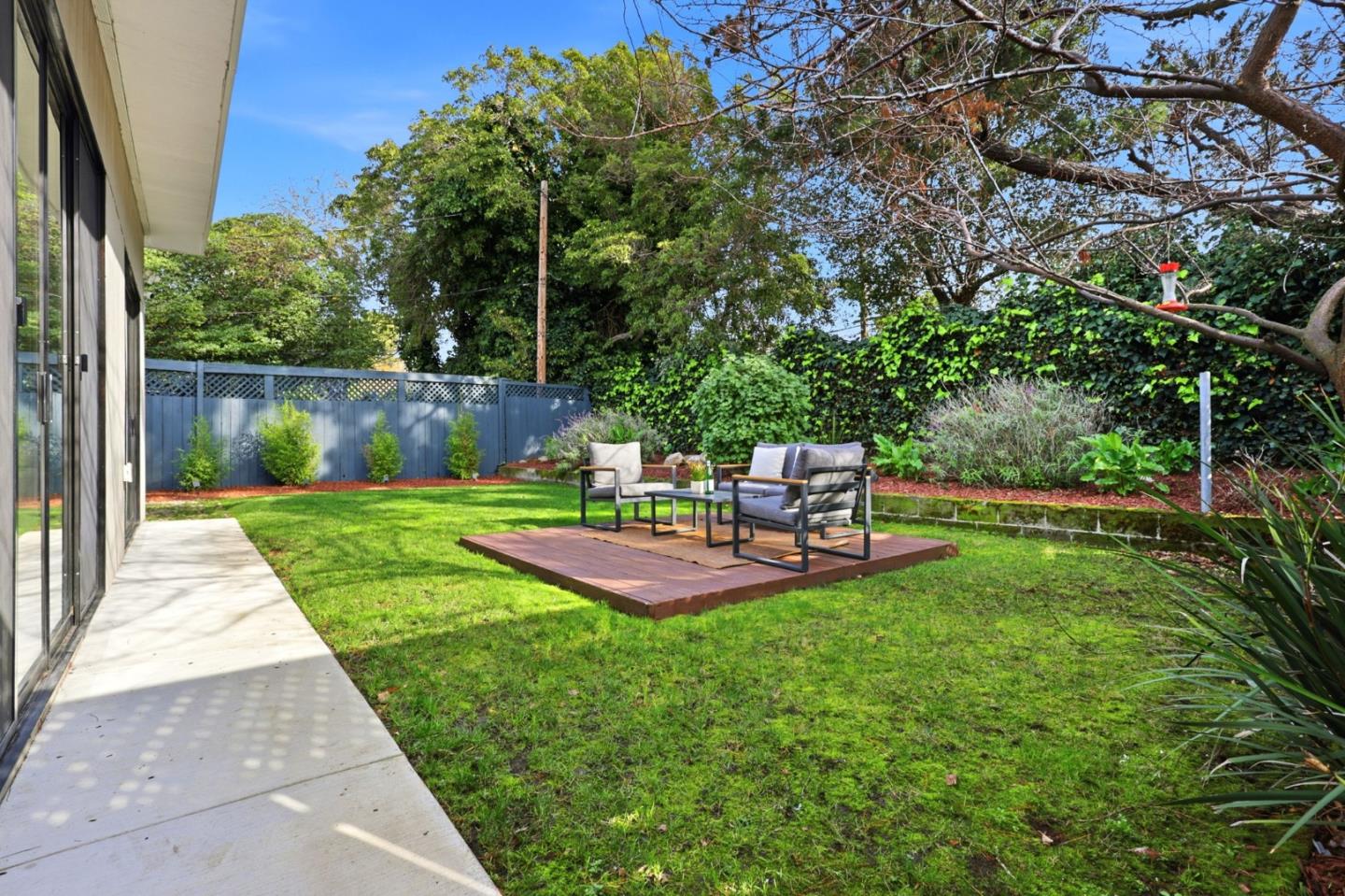 Detail Gallery Image 33 of 36 For 78 Poinsettia Ave, San Mateo,  CA 94403 - 4 Beds | 2 Baths