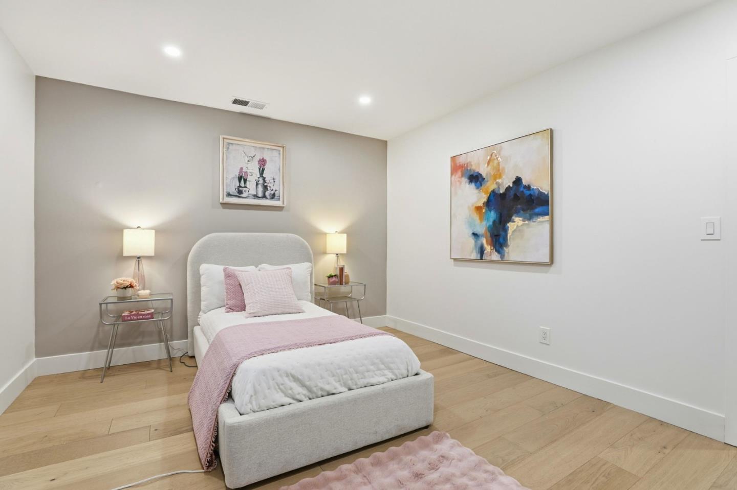 Detail Gallery Image 19 of 36 For 3109 Maddux Dr, Palo Alto,  CA 94303 - 4 Beds | 2 Baths