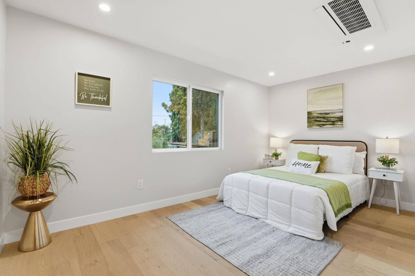 Detail Gallery Image 24 of 36 For 3109 Maddux Dr, Palo Alto,  CA 94303 - 4 Beds | 2 Baths