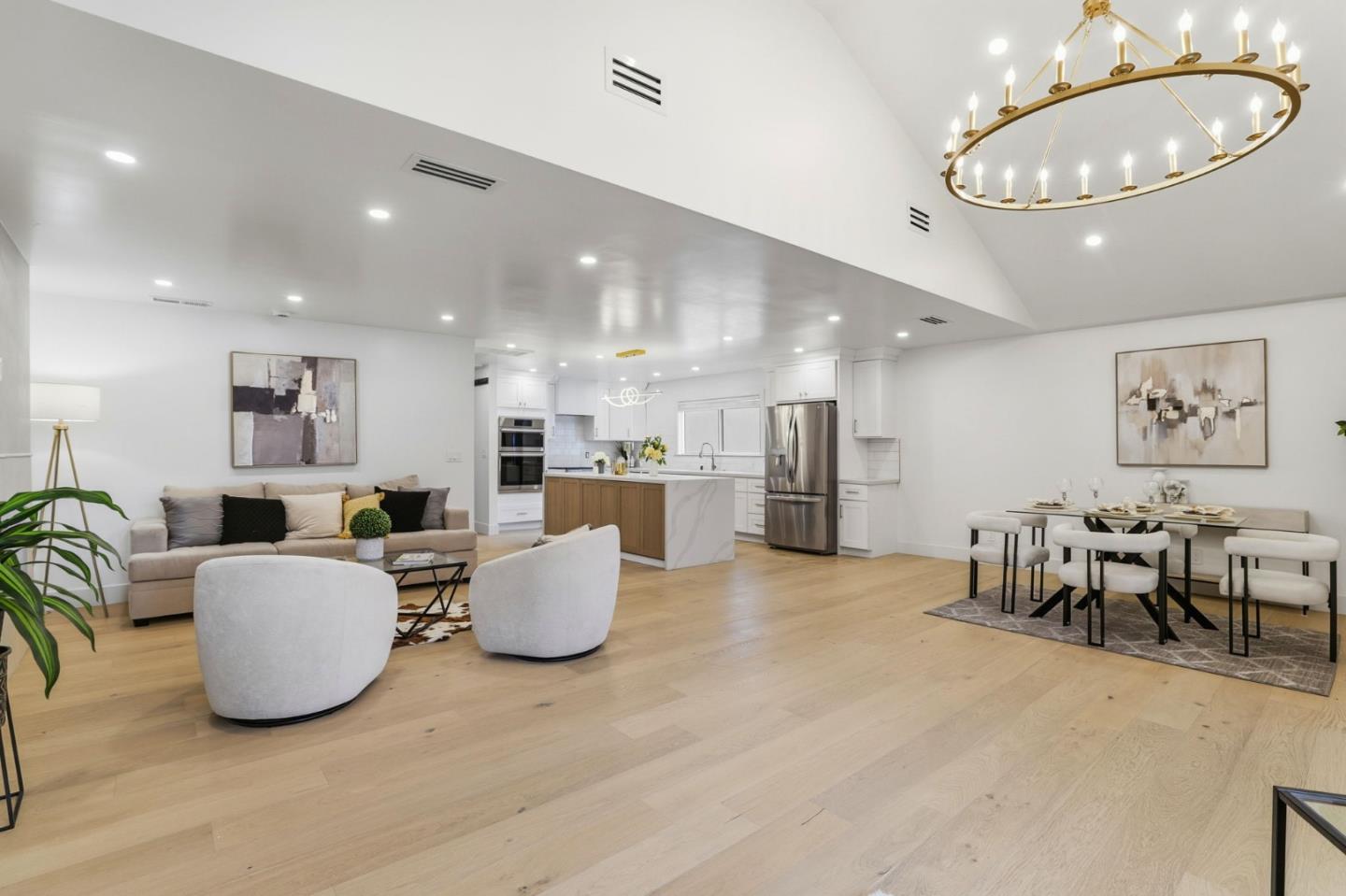 Detail Gallery Image 6 of 36 For 3109 Maddux Dr, Palo Alto,  CA 94303 - 4 Beds | 2 Baths