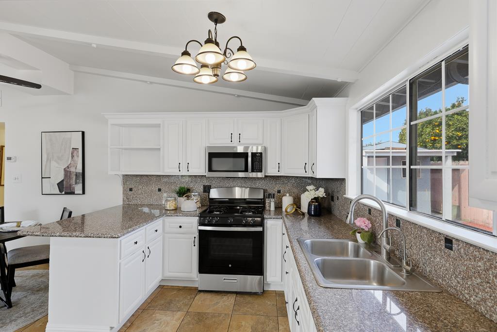 Detail Gallery Image 17 of 75 For 2675 Leeward St, Hayward,  CA 94545 - 4 Beds | 3 Baths