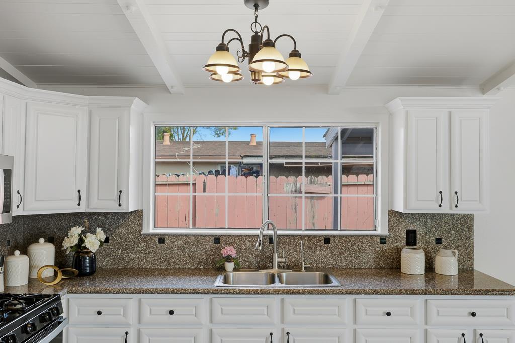 Detail Gallery Image 18 of 75 For 2675 Leeward St, Hayward,  CA 94545 - 4 Beds | 3 Baths