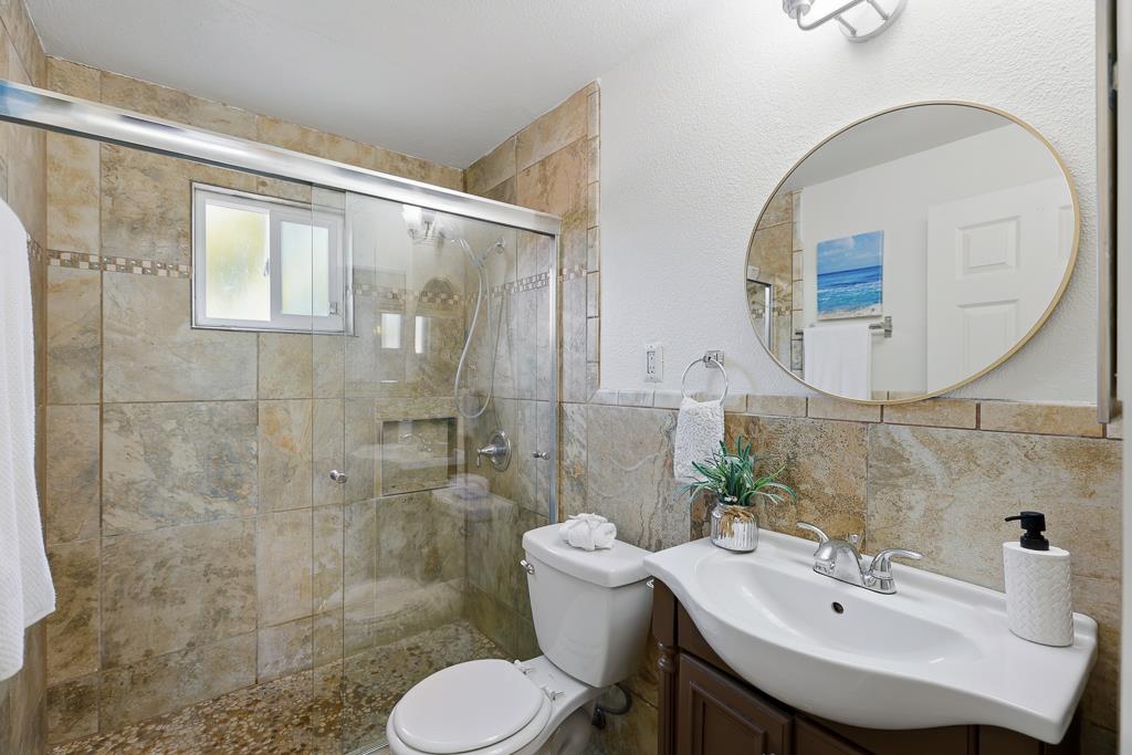 Detail Gallery Image 39 of 75 For 2675 Leeward St, Hayward,  CA 94545 - 4 Beds | 3 Baths