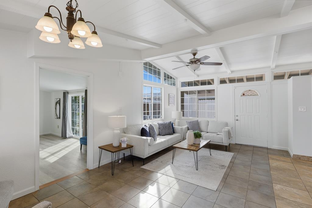 Detail Gallery Image 4 of 75 For 2675 Leeward St, Hayward,  CA 94545 - 4 Beds | 3 Baths