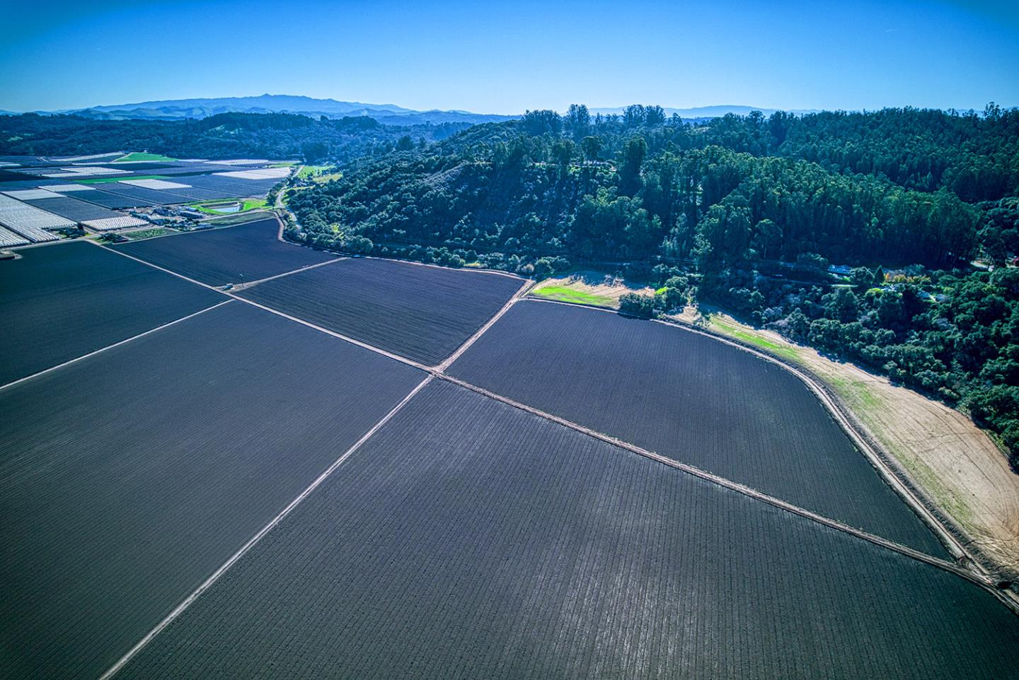 Detail Gallery Image 20 of 42 For 120 San Miguel Canyon Rd, Royal Oaks,  CA 95076 - 4 Beds | 2 Baths