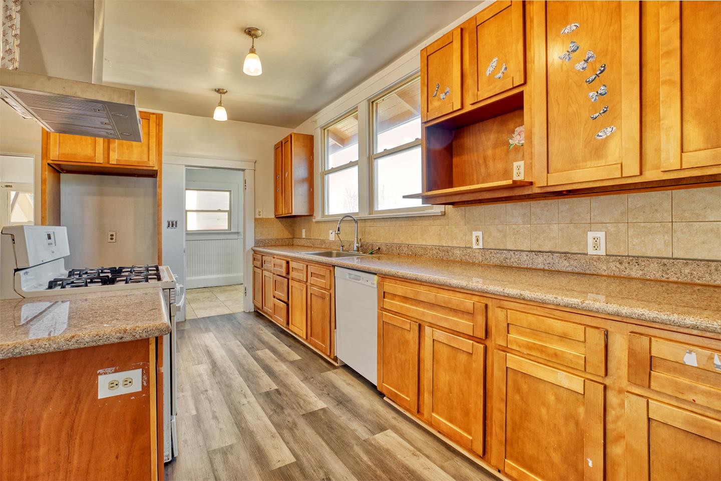 Detail Gallery Image 35 of 42 For 120 San Miguel Canyon Rd, Royal Oaks,  CA 95076 - 4 Beds | 2 Baths