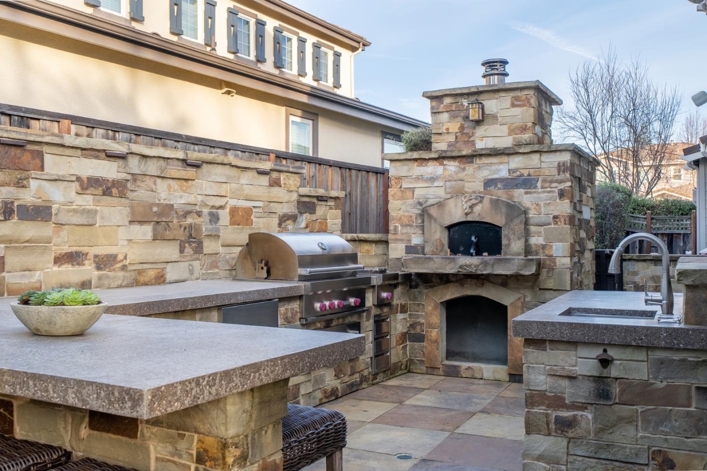 Detail Gallery Image 19 of 122 For 15 Deerfield Dr, Scotts Valley,  CA 95066 - 5 Beds | 4/1 Baths