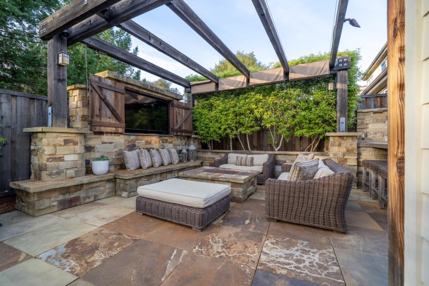 Detail Gallery Image 91 of 122 For 15 Deerfield Dr, Scotts Valley,  CA 95066 - 5 Beds | 4/1 Baths