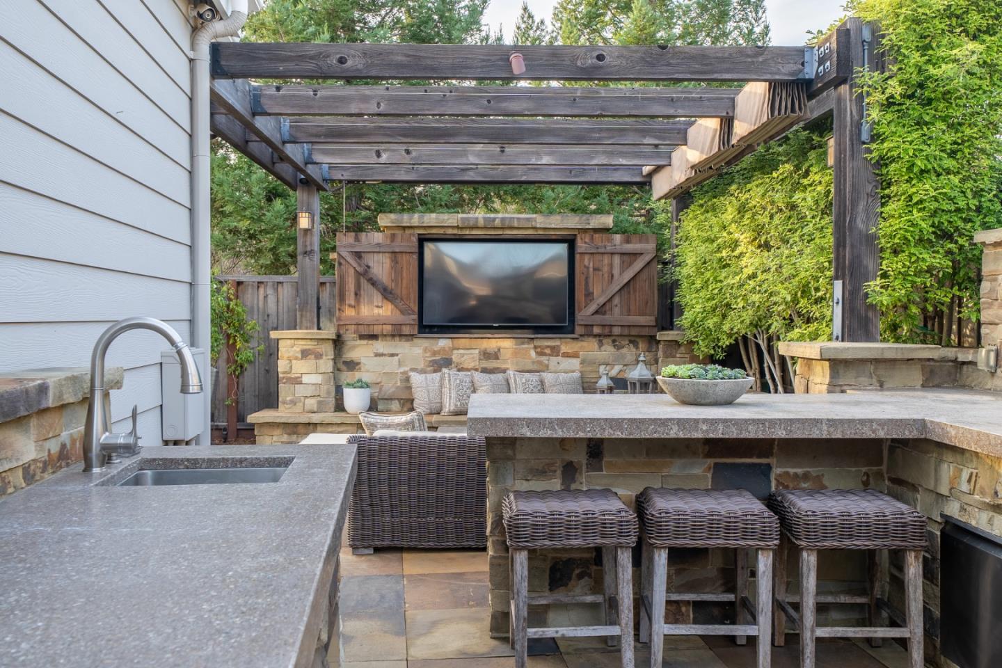 Detail Gallery Image 96 of 122 For 15 Deerfield Dr, Scotts Valley,  CA 95066 - 5 Beds | 4/1 Baths