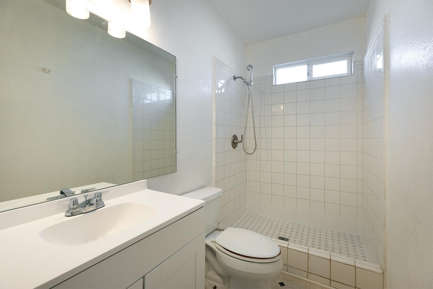 Detail Gallery Image 17 of 61 For 138 San Miguel Canyon Rd, Royal Oaks,  CA 95076 - 3 Beds | 2 Baths