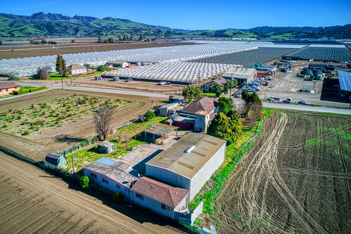 Detail Gallery Image 44 of 61 For 138 San Miguel Canyon Rd, Royal Oaks,  CA 95076 - 3 Beds | 2 Baths