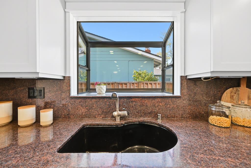 Detail Gallery Image 13 of 49 For 4049 Payne Ave, San Jose,  CA 95117 - 4 Beds | 2 Baths