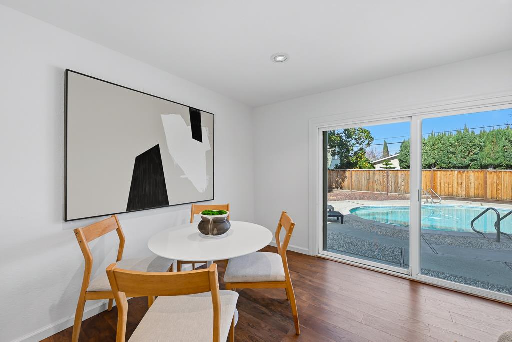 Detail Gallery Image 21 of 49 For 4049 Payne Ave, San Jose,  CA 95117 - 4 Beds | 2 Baths