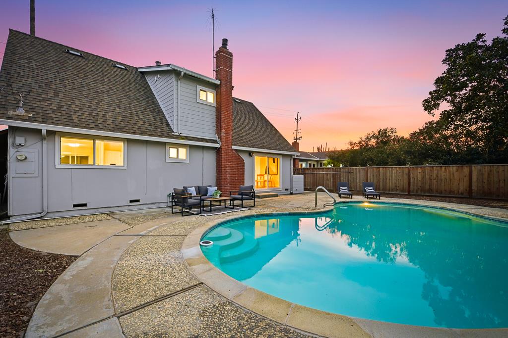 Detail Gallery Image 46 of 49 For 4049 Payne Ave, San Jose,  CA 95117 - 4 Beds | 2 Baths