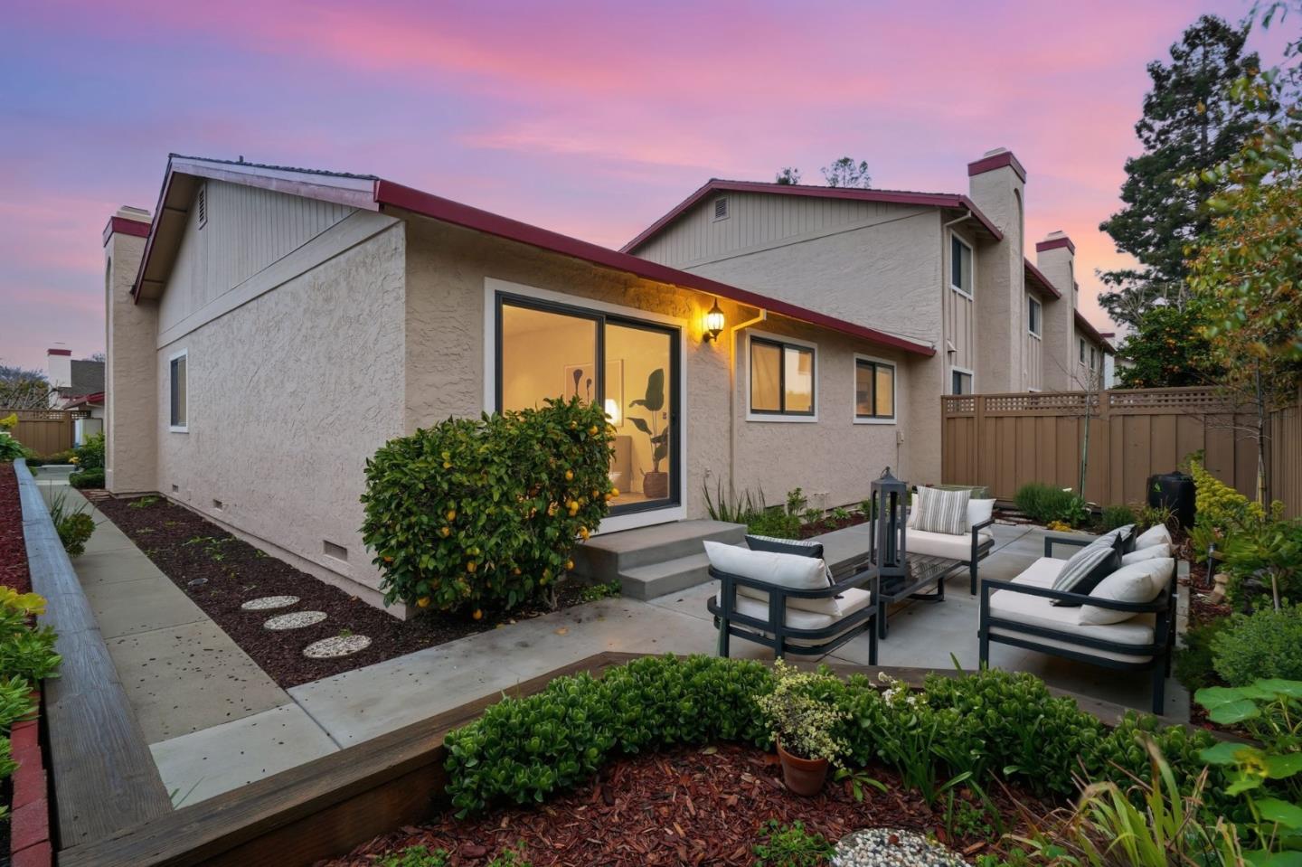 Detail Gallery Image 2 of 73 For 2007 Eucalyptus Ct, Santa Clara,  CA 95050 - 3 Beds | 2 Baths