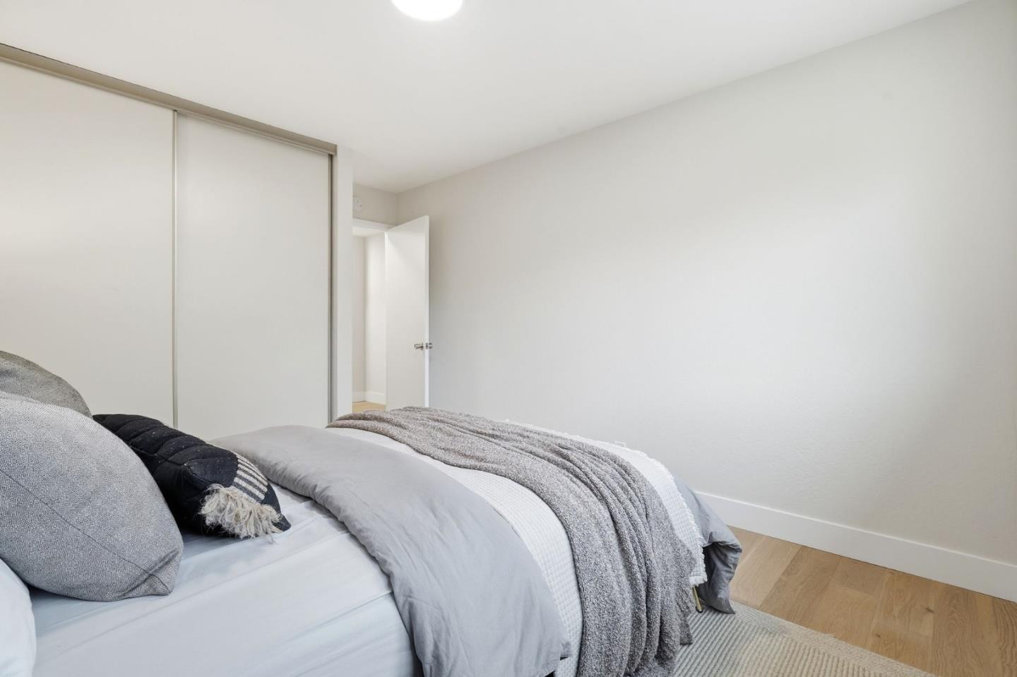 Detail Gallery Image 27 of 73 For 2007 Eucalyptus Ct, Santa Clara,  CA 95050 - 3 Beds | 2 Baths