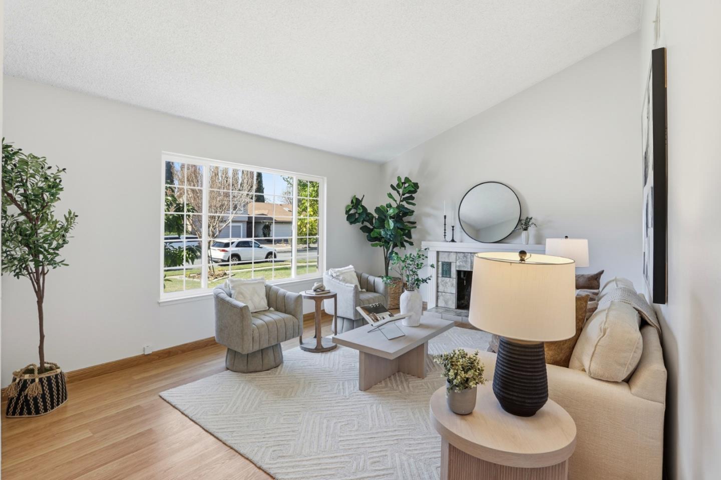 Detail Gallery Image 2 of 25 For 4484 Hampshire Pl, San Jose,  CA 95136 - 3 Beds | 2 Baths