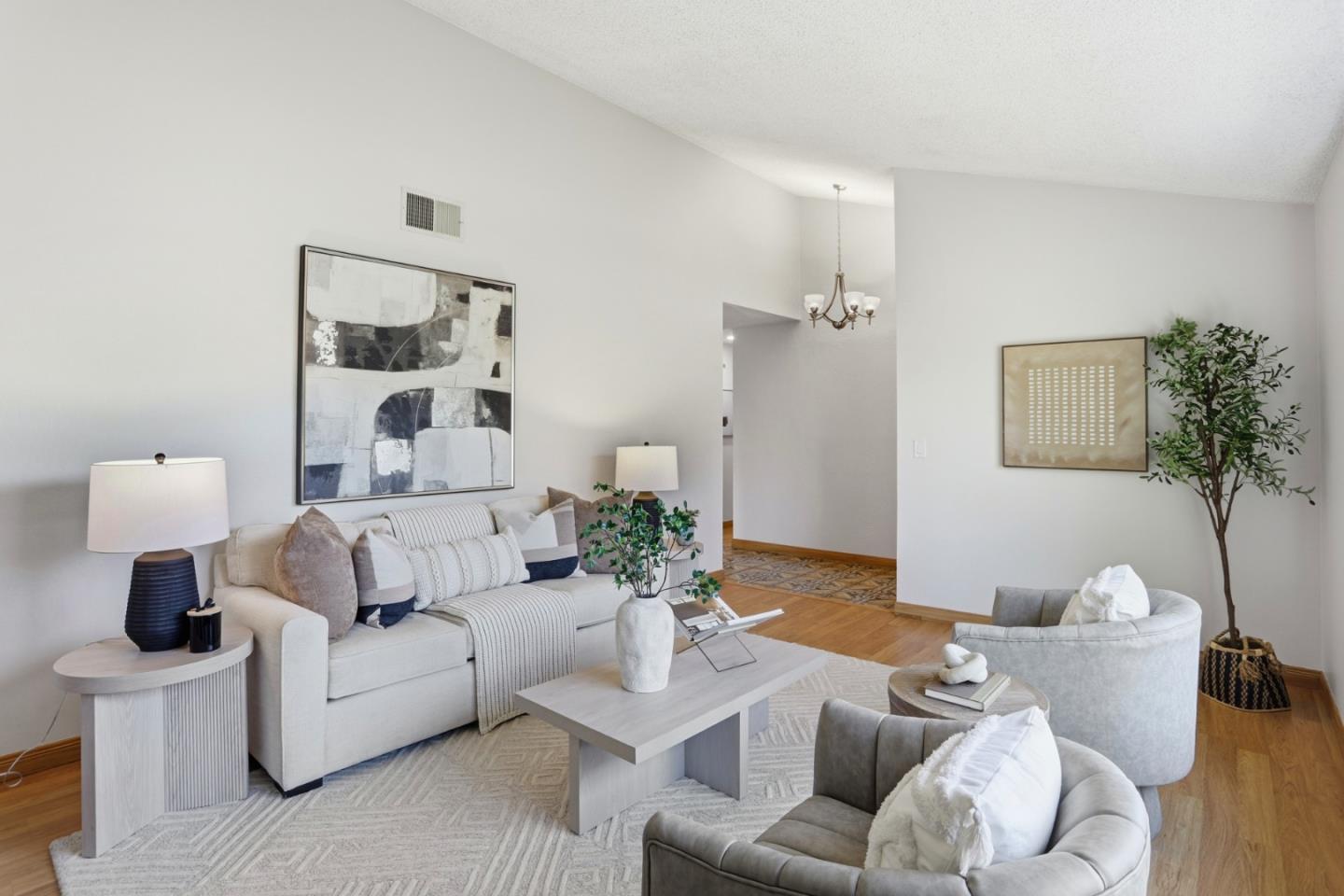 Detail Gallery Image 7 of 25 For 4484 Hampshire Pl, San Jose,  CA 95136 - 3 Beds | 2 Baths