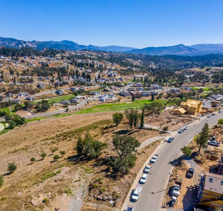 Detail Gallery Image 8 of 16 For 3824 Skyfarm Dr, Santa Rosa,  CA 95403 - – Beds | – Baths