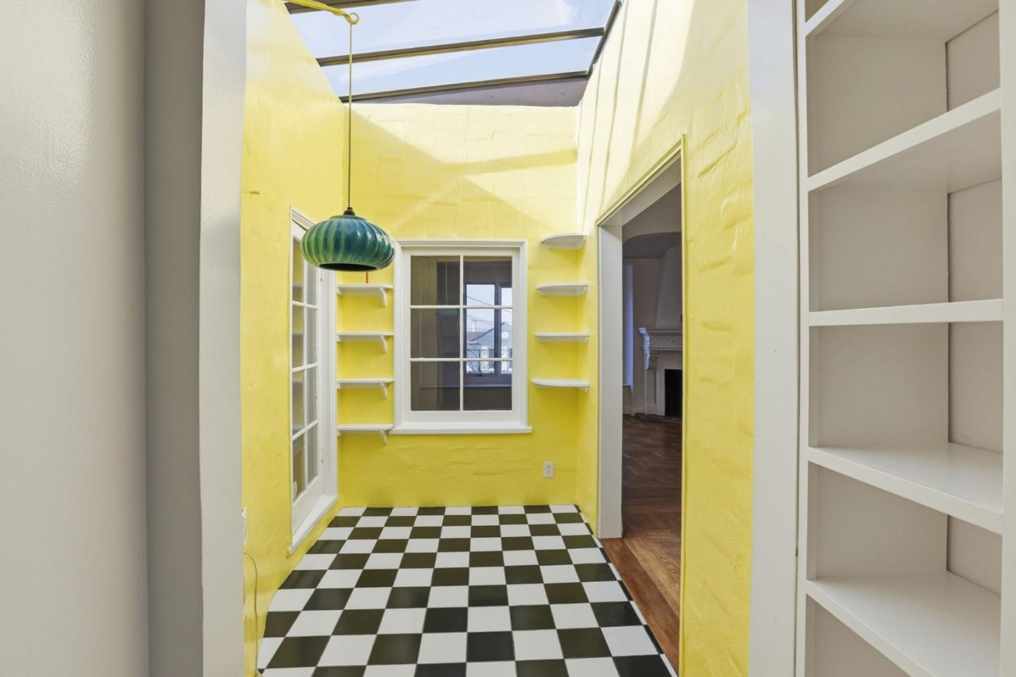 Detail Gallery Image 16 of 46 For 2674 18th Ave, San Francisco,  CA 94116 - 3 Beds | 2 Baths