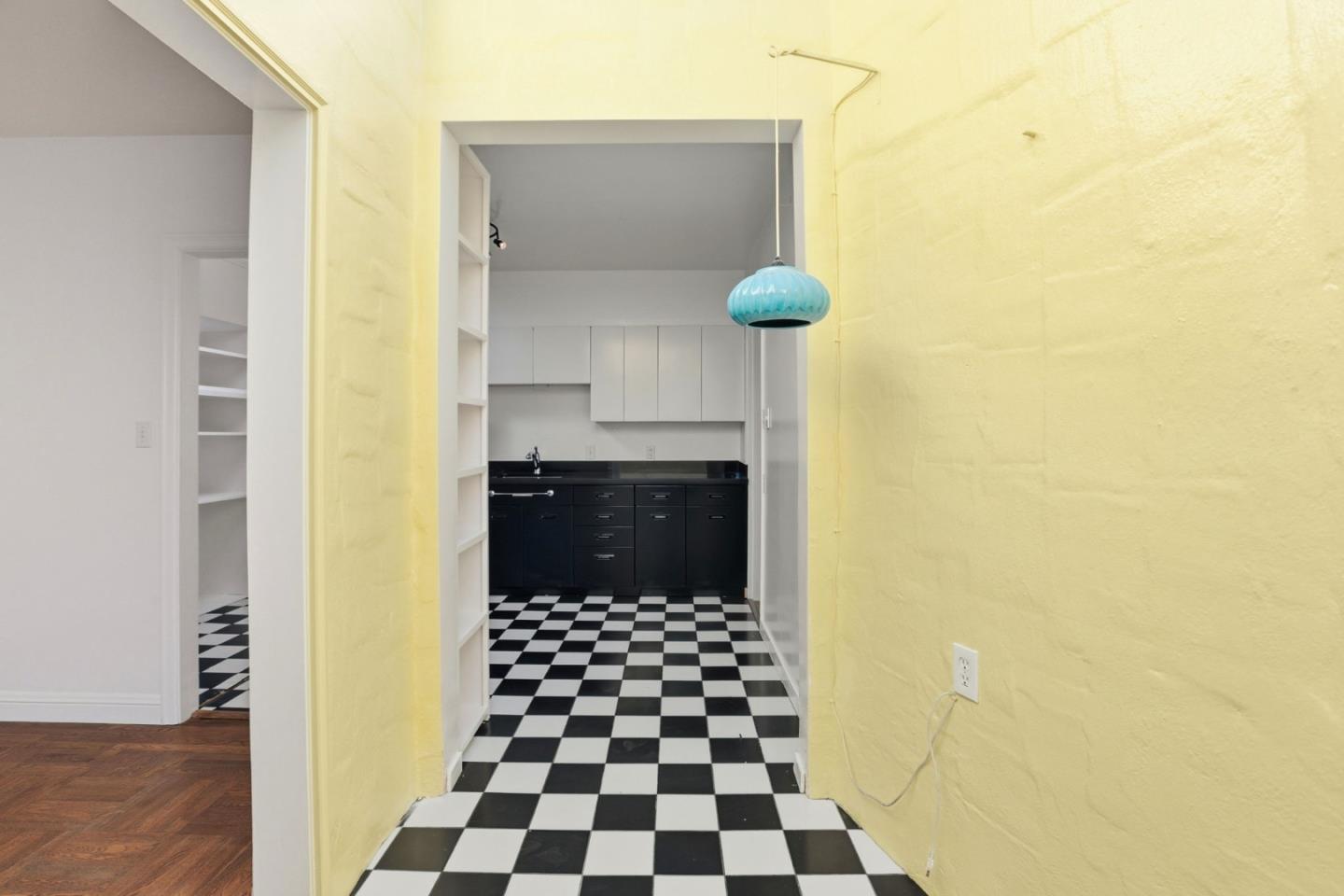 Detail Gallery Image 17 of 46 For 2674 18th Ave, San Francisco,  CA 94116 - 3 Beds | 2 Baths