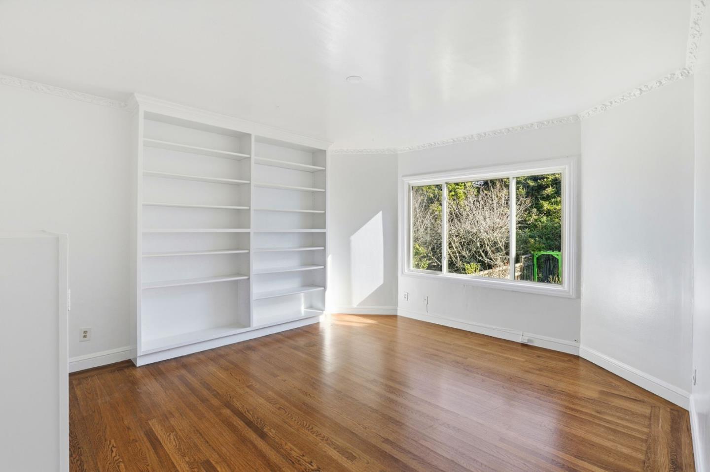 Detail Gallery Image 21 of 46 For 2674 18th Ave, San Francisco,  CA 94116 - 3 Beds | 2 Baths