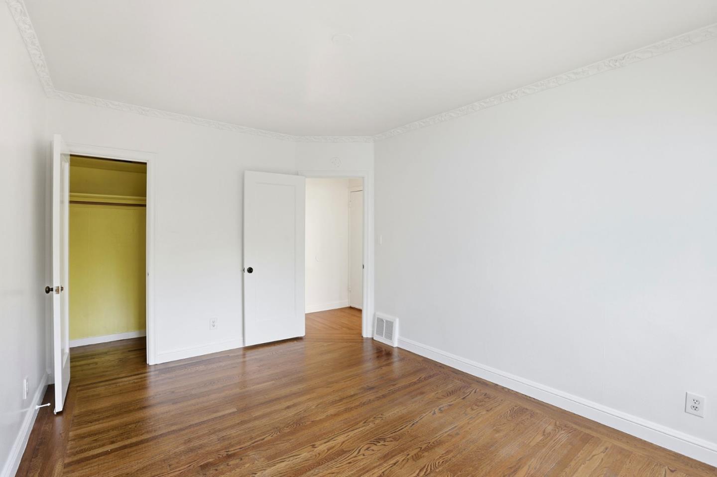 Detail Gallery Image 25 of 46 For 2674 18th Ave, San Francisco,  CA 94116 - 3 Beds | 2 Baths