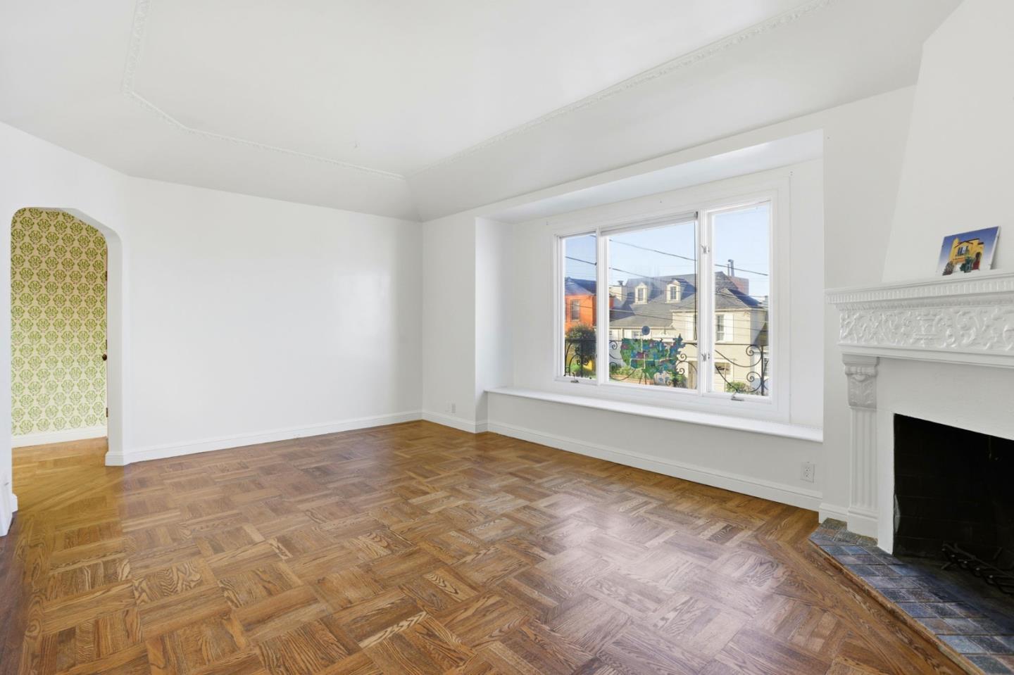 Detail Gallery Image 9 of 46 For 2674 18th Ave, San Francisco,  CA 94116 - 3 Beds | 2 Baths